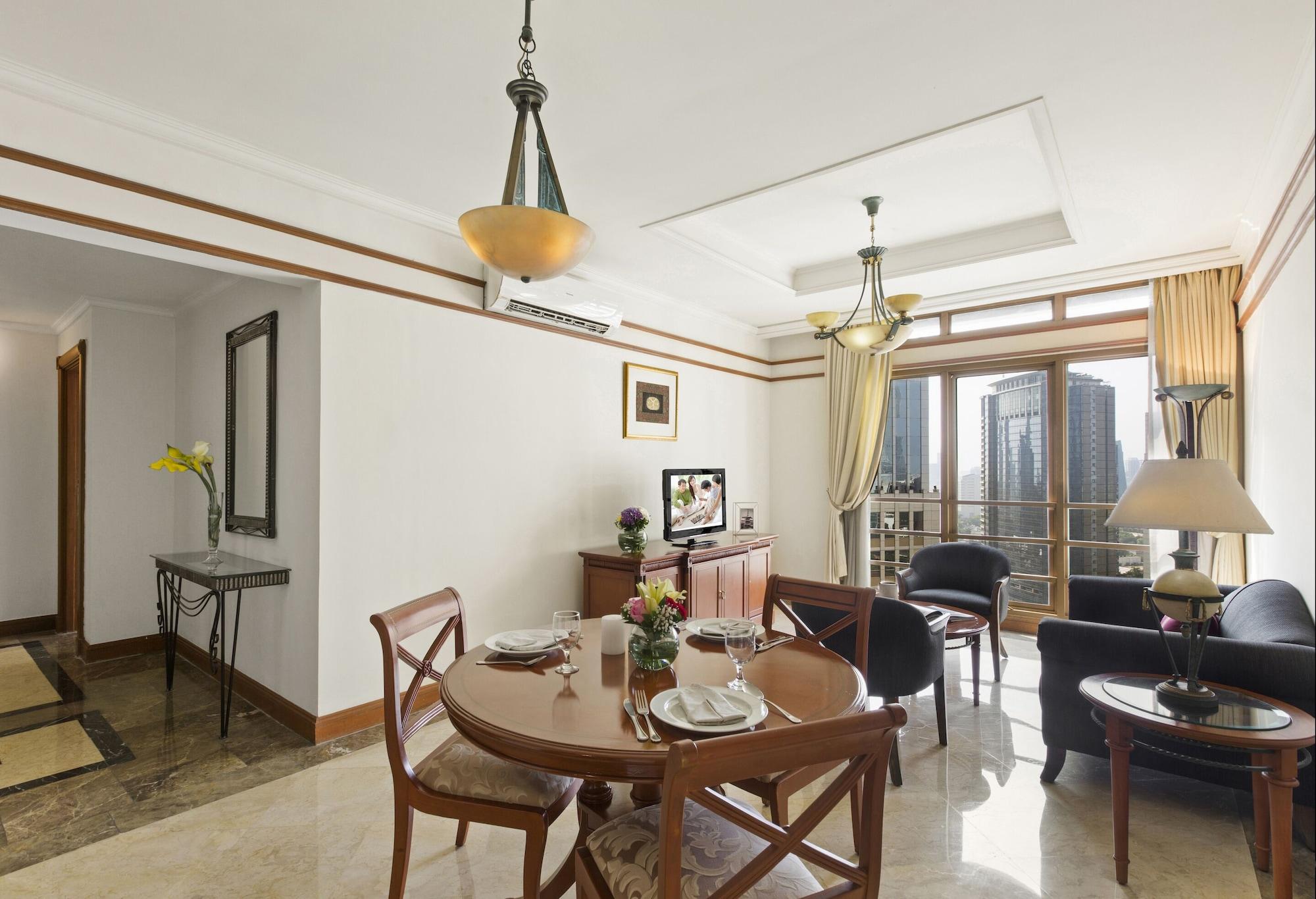 Somerset Grand Citra Jakarta Buitenkant foto