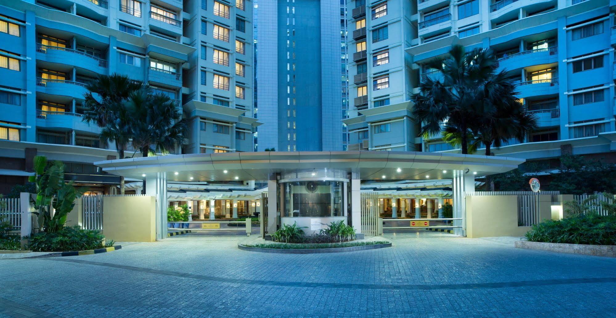 Somerset Grand Citra Jakarta Buitenkant foto